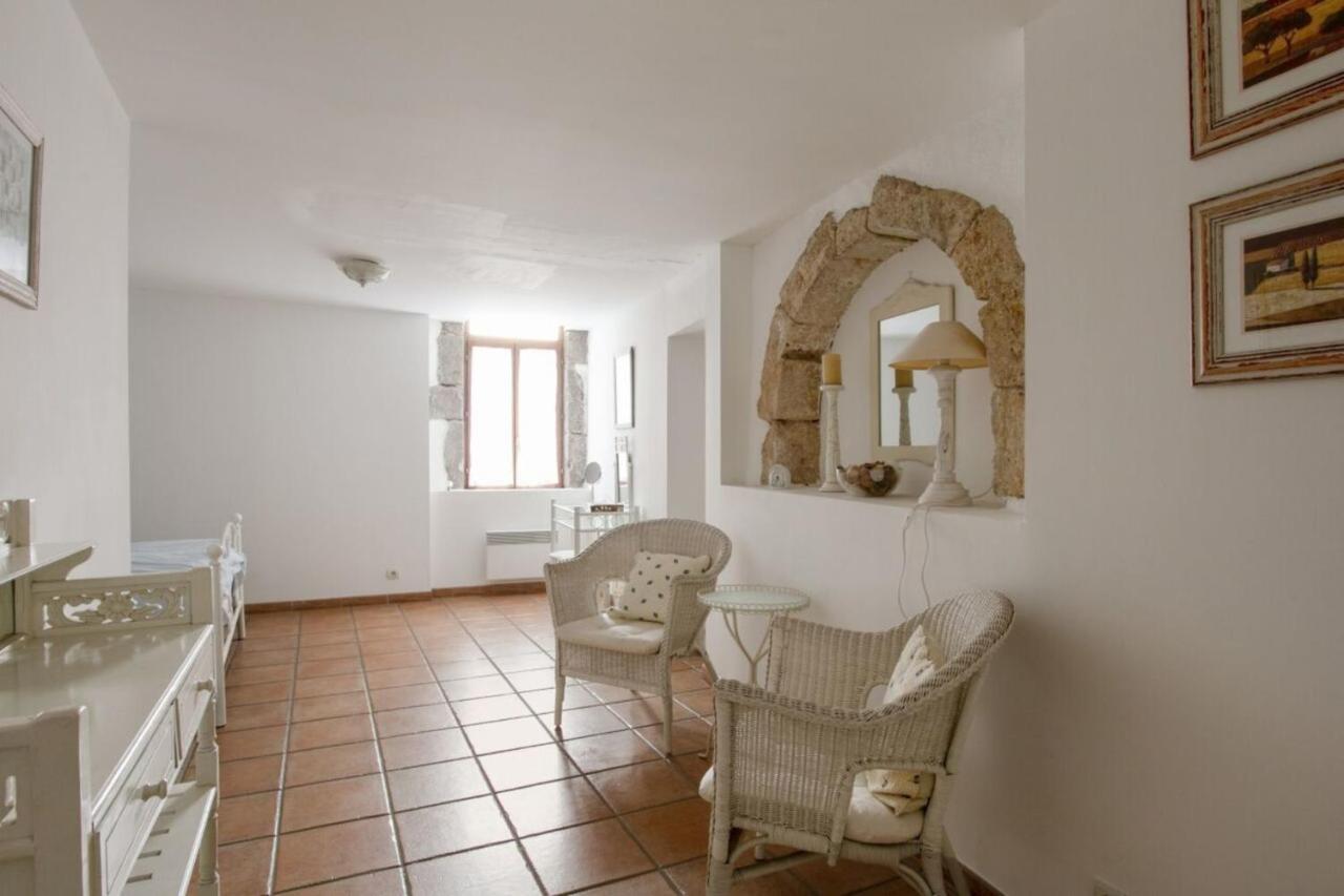 Charming And Quaint 2-Bed House In Marseillan Villa Eksteriør billede