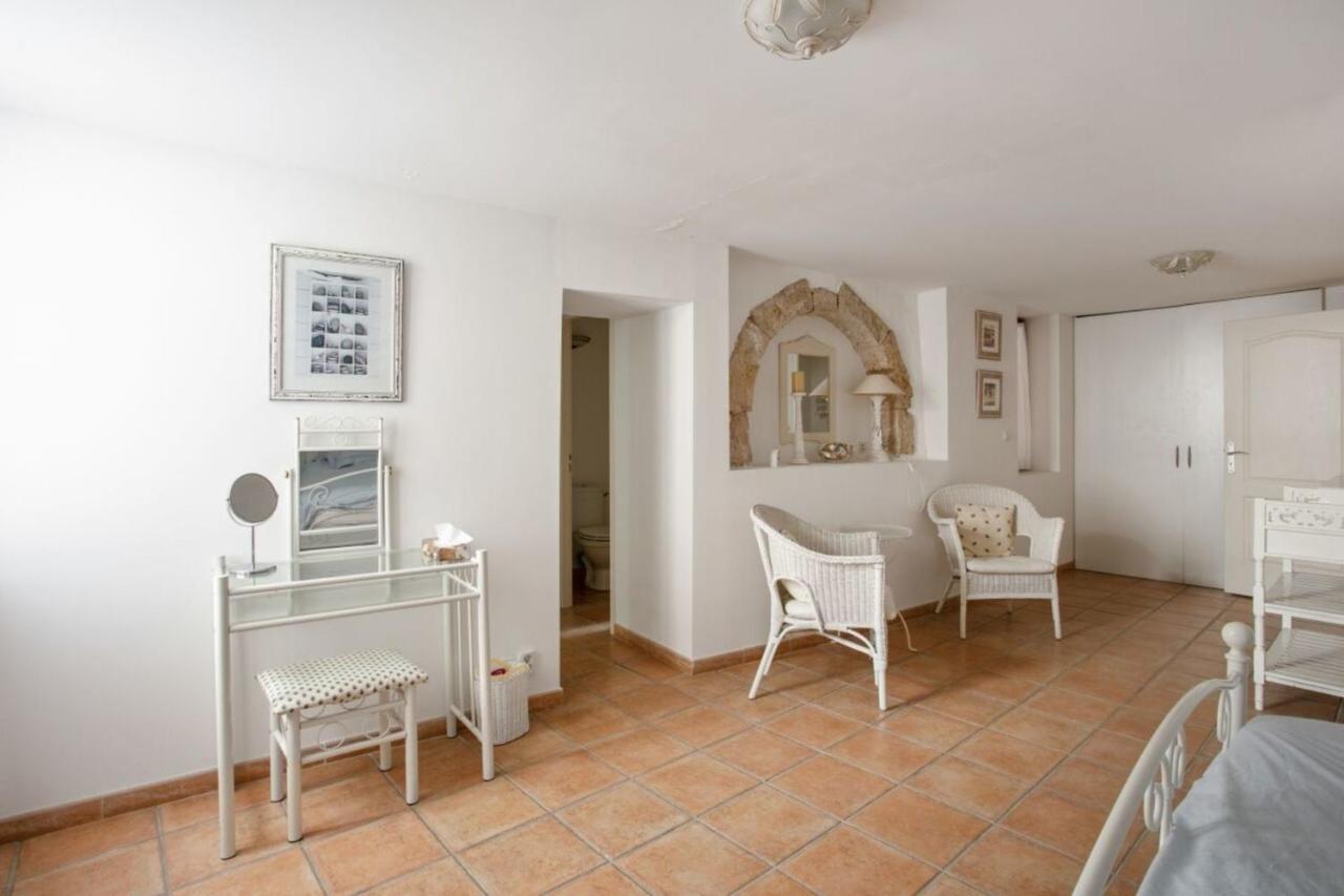 Charming And Quaint 2-Bed House In Marseillan Villa Eksteriør billede