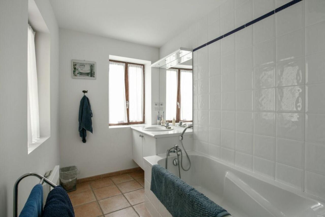 Charming And Quaint 2-Bed House In Marseillan Villa Eksteriør billede