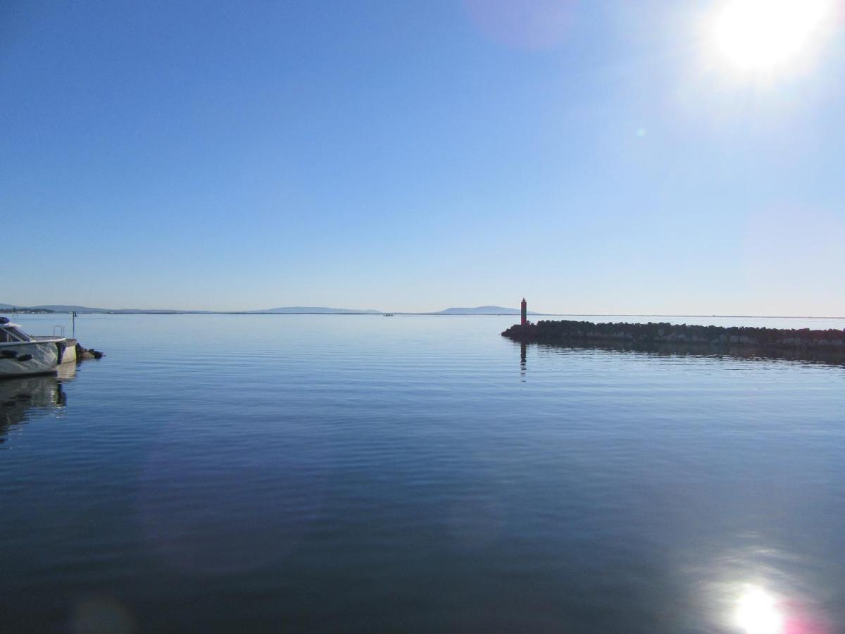 Charming And Quaint 2-Bed House In Marseillan Villa Eksteriør billede